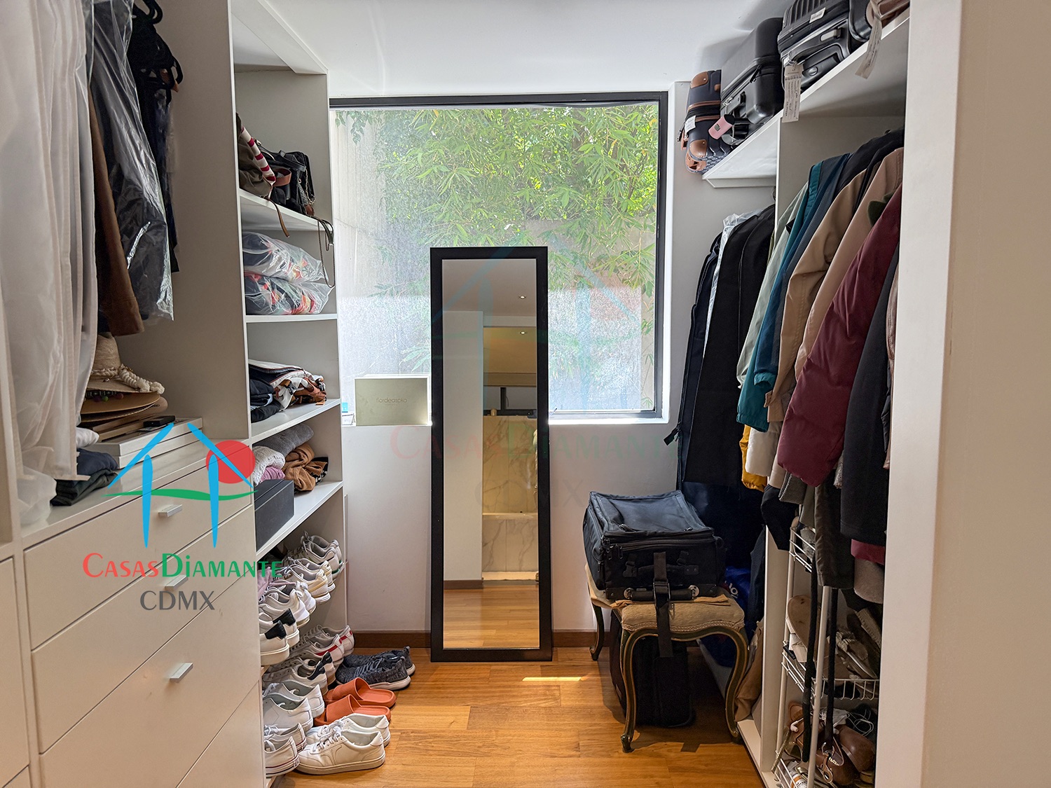 Roma Norte Departamento Orquídea - Recámara principal 10